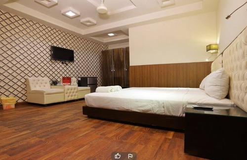 Faisalabad Hotel | Khayyam Hotel