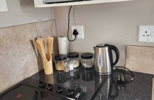 Govan Mbeki Bed & Breakfast | Khutsong Apartmentss