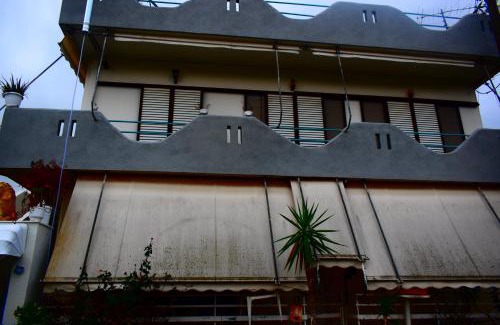 Kiato Apartment | Kiato Rooftop Garden Apartment