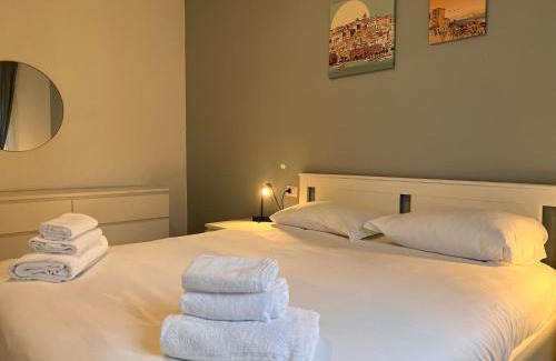 Luino Apartment | Kibilù - Elegant apartment Lake View - Balcony & Parking