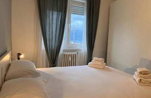 Luino Apartment | Kibilù - Elegant apartment Lake View - Balcony & Parking