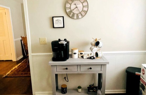 Shannon House | Kids & Pets Love this 3brm Townhome near Moss Rock