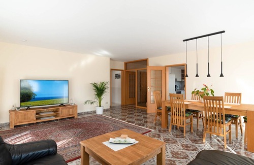 Holtenau Apartment | Kiel Canal Grande