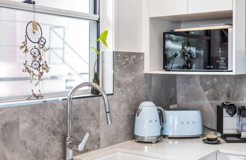 Manunda House | Kiki 6 min to Cairns and Airport, Pet friendly.