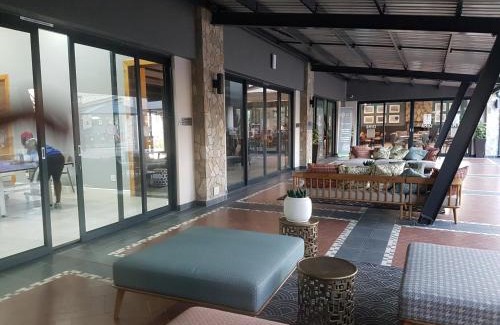 Greater Johannesburg Metropolitan Area Apartment | Kikuyu Hotel Apartments
