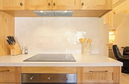 Cowes House | Kilara Cottage 3-Bed 2-Bath