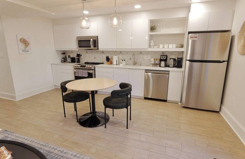 Mount Pleasant Apartment | Kilbourne Cottage in Mount Pleasant