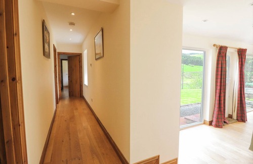 Thornhill Cottage | Kilnmark Bothy