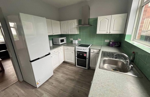 Sheffield House | Kilvington Crib Sheffield Retreat