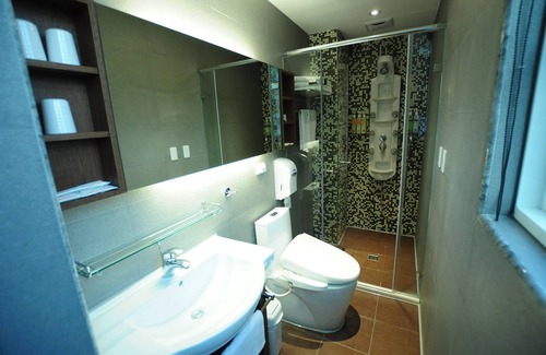 Lingya District Hotel | Kindness Hotel Sanduo Shopping District