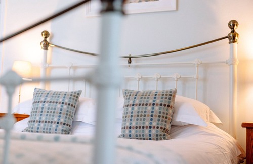 Reynoldston Hotel | King Arthur Hotel