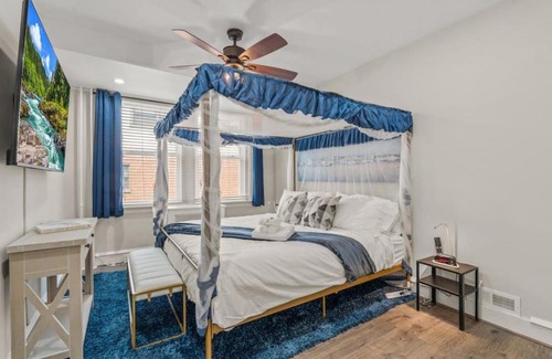 Narberth House | King Bed Gym Parking AC Train