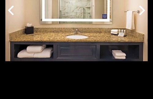 North Buckhead Hotel | King bedroom suite hotel in awesome Atlanta