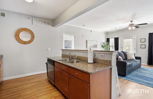 West Campus Apartment | King Beds and Memory Foam Sleeper in Vibrant ATX Apt