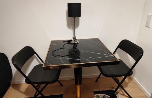 Wilmersdorf Bed & Breakfast | King David Garden