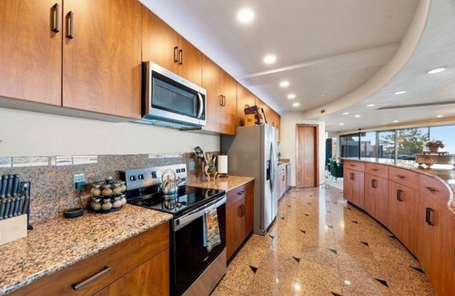 Cheyenne Canyon House | King of the mountain sleeps 10