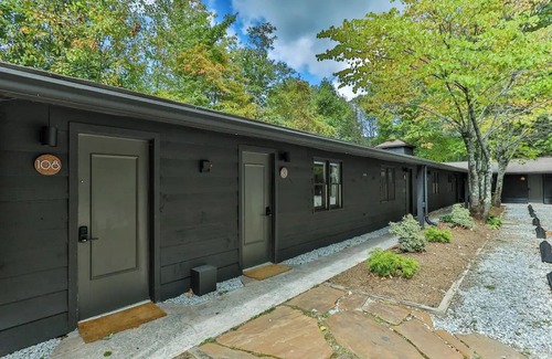 Cashiers Hotel | King Room at our Boutique Bed and Brewery