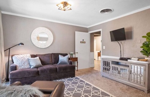 Rapid City Bed & Breakfast | King Suite 4 - Black Forest Inn Bed and Breakfast