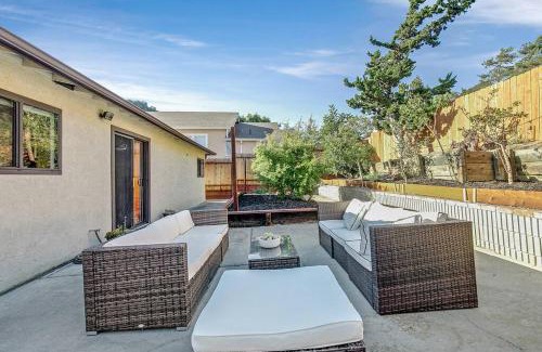 Castro Valley House | King Suite, 5 Queen beds Spacious Modern Home