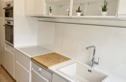 Centre Ville Apartment | KING SUITE