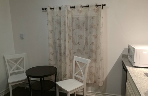 Stratford Apartment | King Suite in Stratford ambassador's Inn Next Door