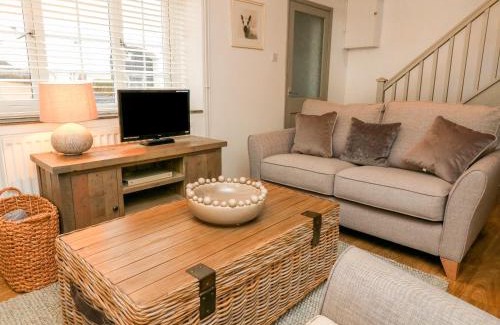 Watermouth House | Kingfisher Cottage