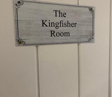 Stoke House | Kingfisher En-suite Room