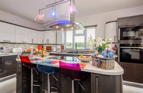 Horning House | Kingfisher Lodge