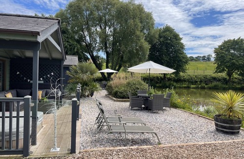 Exeter Cabin | Kingfisher Lodge, South View Lodges, Exeter