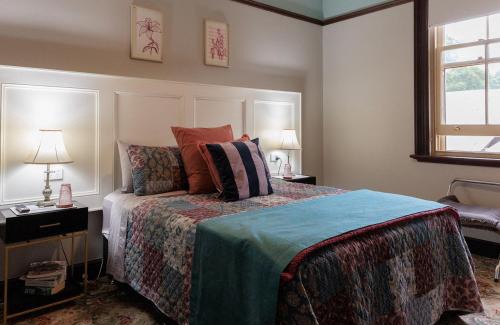 Paterson Bed & Breakfast | Kings and Queens Paterson