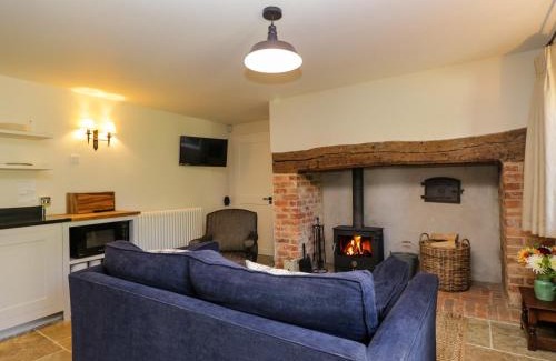 Broad Chalke House | Kings Cottage - North