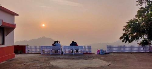 Ninnimamidi Resort | Kings Court Village Resort