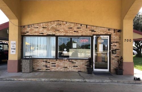 Mexia Hotel | Kings Inn Mexia