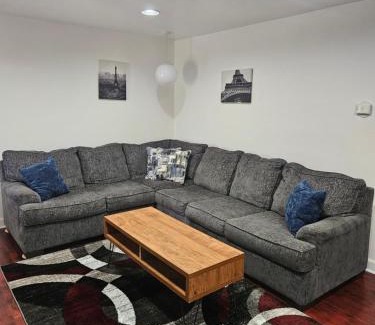 Otterbien Home House | Kings Island Fireworks! - 3 Bedroom Ranch