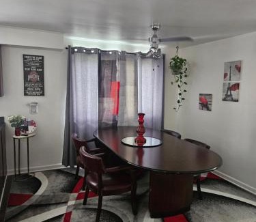 Otterbien Home House | Kings Island Fireworks! - 3 Bedroom Ranch
