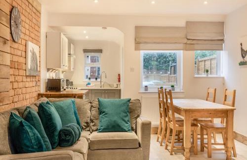 Oakham House | Kings Retreat