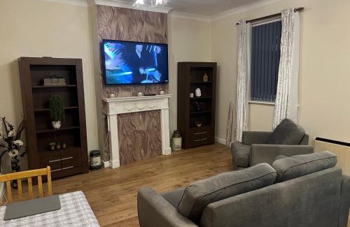 Doncaster Apartment | Kings view