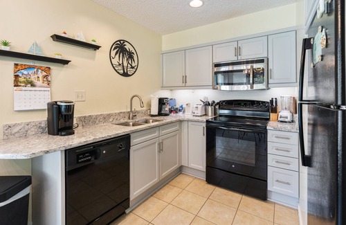 Arcadian Shores Villa | Kingston WHP 11C Ground level Villa w/pool/beach