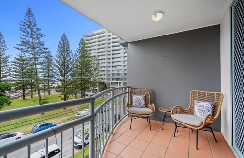 Coolangatta Apartment | Kirra on the Beach - Coastal Contemporary Style
