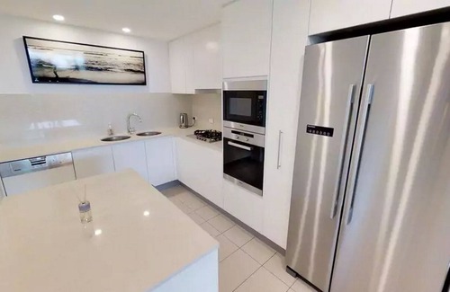 Coolangatta Hotel | Kirra Surf Apartments