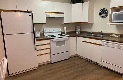 Silver Star Mountain Apartment | Kirton Suite - 1 Bed / 1 Bath Condo