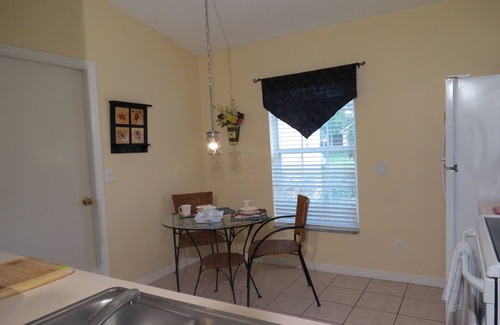 Lindfields House | Kissimmee Maingate Pool Homes by SOVH