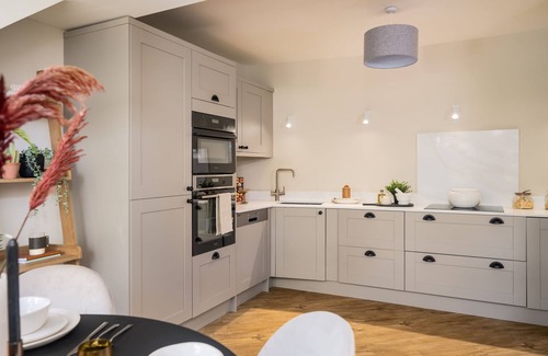 Harrogate Apartment | Kist Accommodates - Hughenden Loft