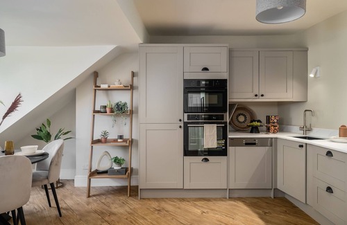 Harrogate Apartment | Kist Accommodates - Hughenden Loft