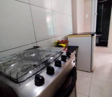Parque Dez de Novembro Apartment | Kitnet inteira para casal