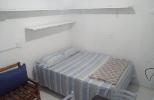 Ze Amandio Apartment | Kitnet tipo studio cozinha e banheiro privativos Bombinhas