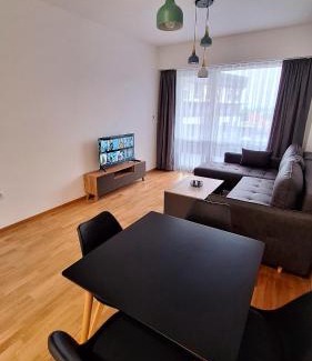 Petrovec Apartment | Kjara Apartment-Airport