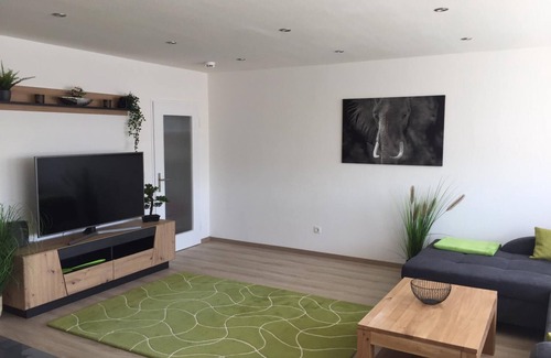 Kaiserslautern Apartment | KL28: Stylish TLA/TLF Apartment in the Heart of Kaiserslautern