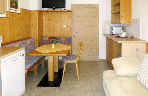 Rohrberg Apartment | Klammlhof by Interhome