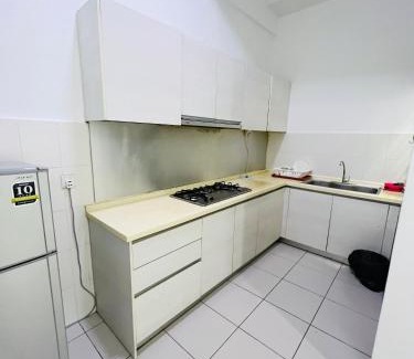 Kuala Lumpur Apartment | klcc view VUE residences Hkl 2